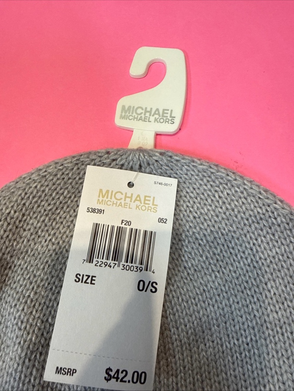 Michael Kors Access Grey Cuffed Beanie Silver Sequins Women's One Size $42 NWT - Picture 4 of 11